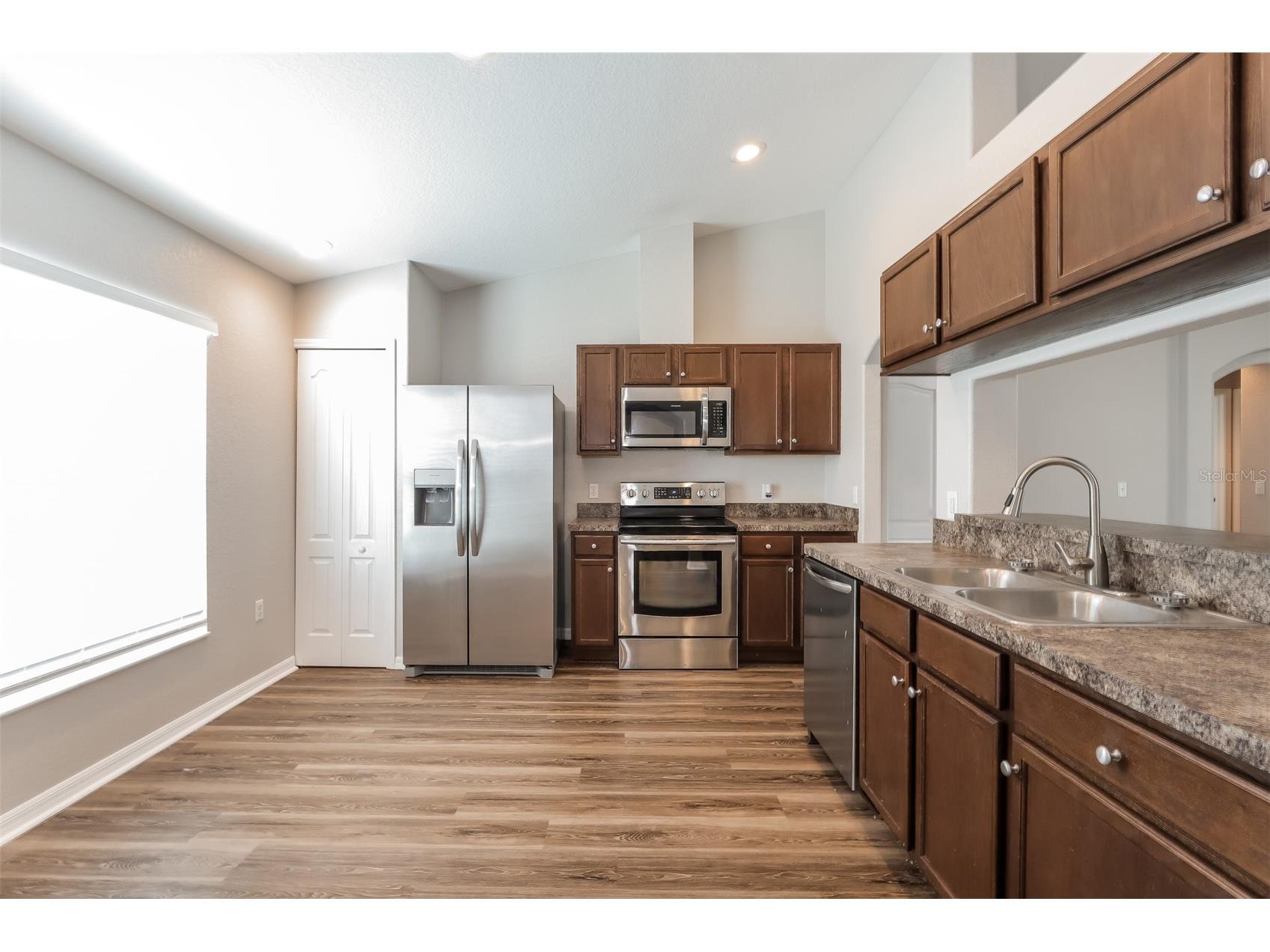 6515 Evergreen Park Dr Lakeland FL 33813 C7520144 image4