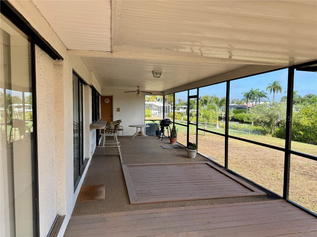 6515 King Palm Way Apollo Beach FL 33572 TB8454960 image31