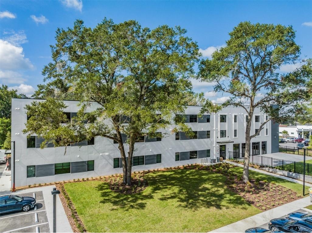 6515 Live Well Lane #101 Zephyrhills FL 33541 A4608576 image1