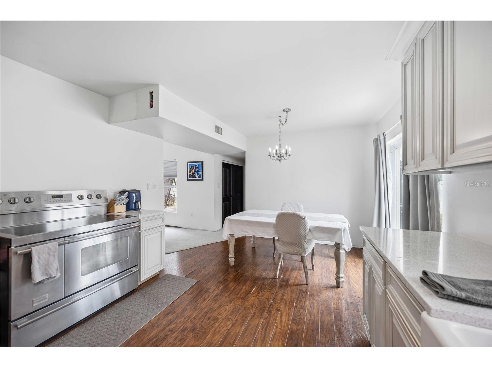 6515 Mauna Loa Boulevard Sarasota FL 34241 A4683636 image16