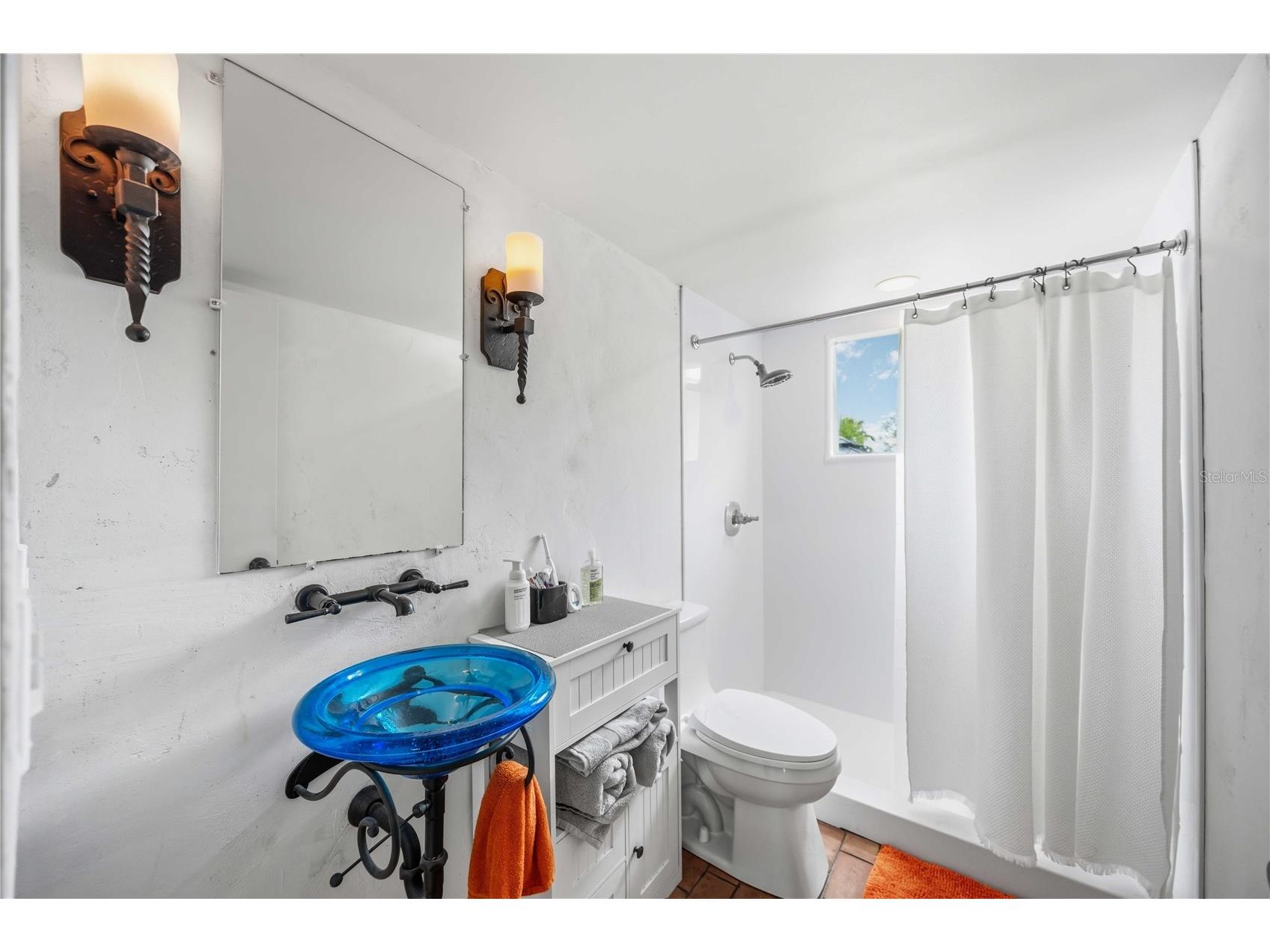 6515 Mauna Loa Boulevard Sarasota FL 34241 A4683636 image27