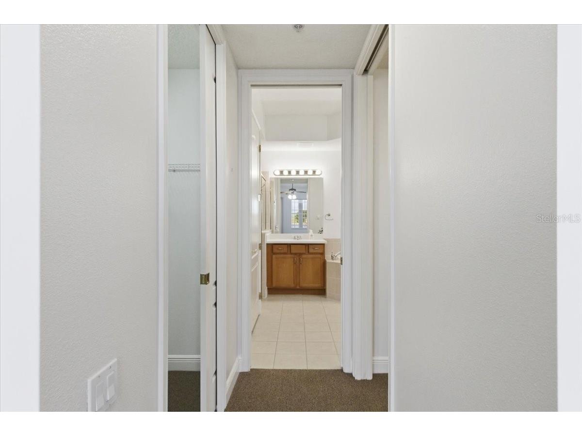 6515 Moorings Point Circle #102 Lakewood Ranch FL 34202 A4680330 image28