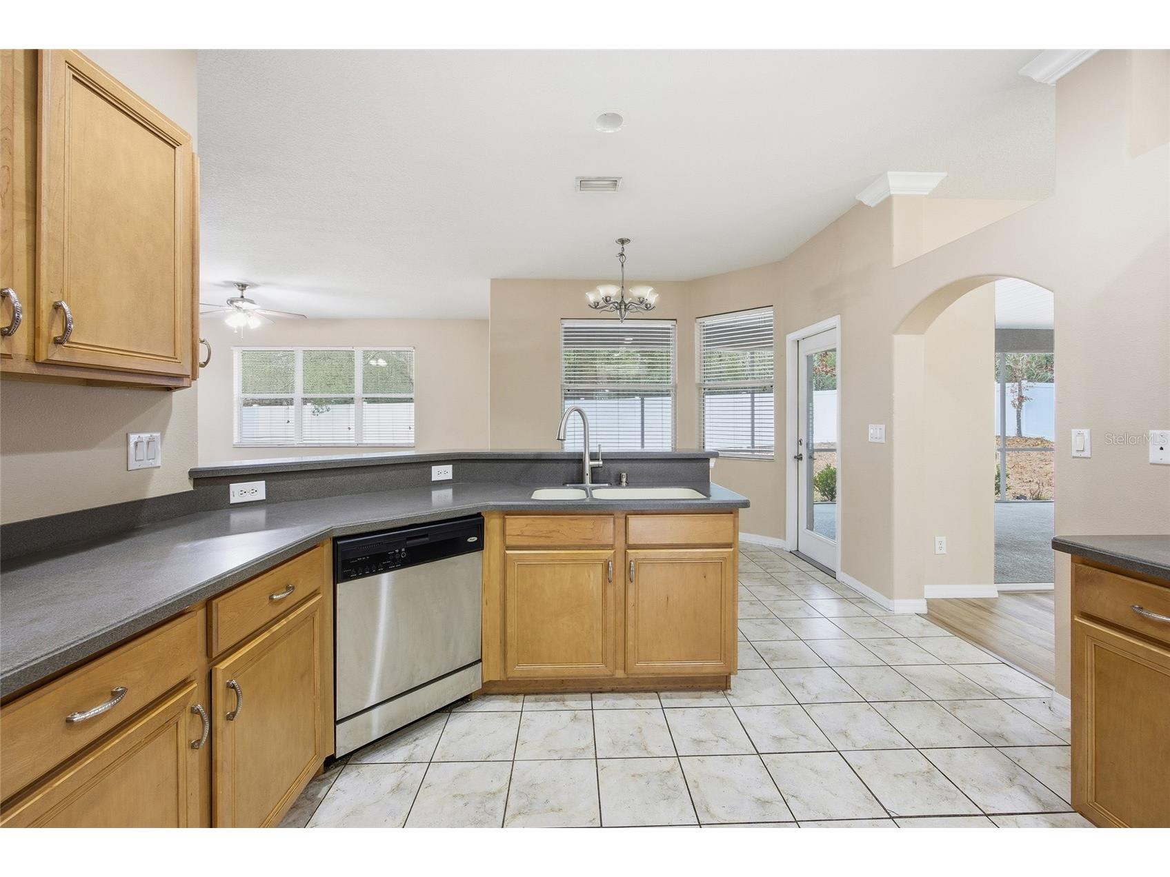 6515 N. Bedstrow Blvd Citrus Springs FL 34434 OM716823 image3