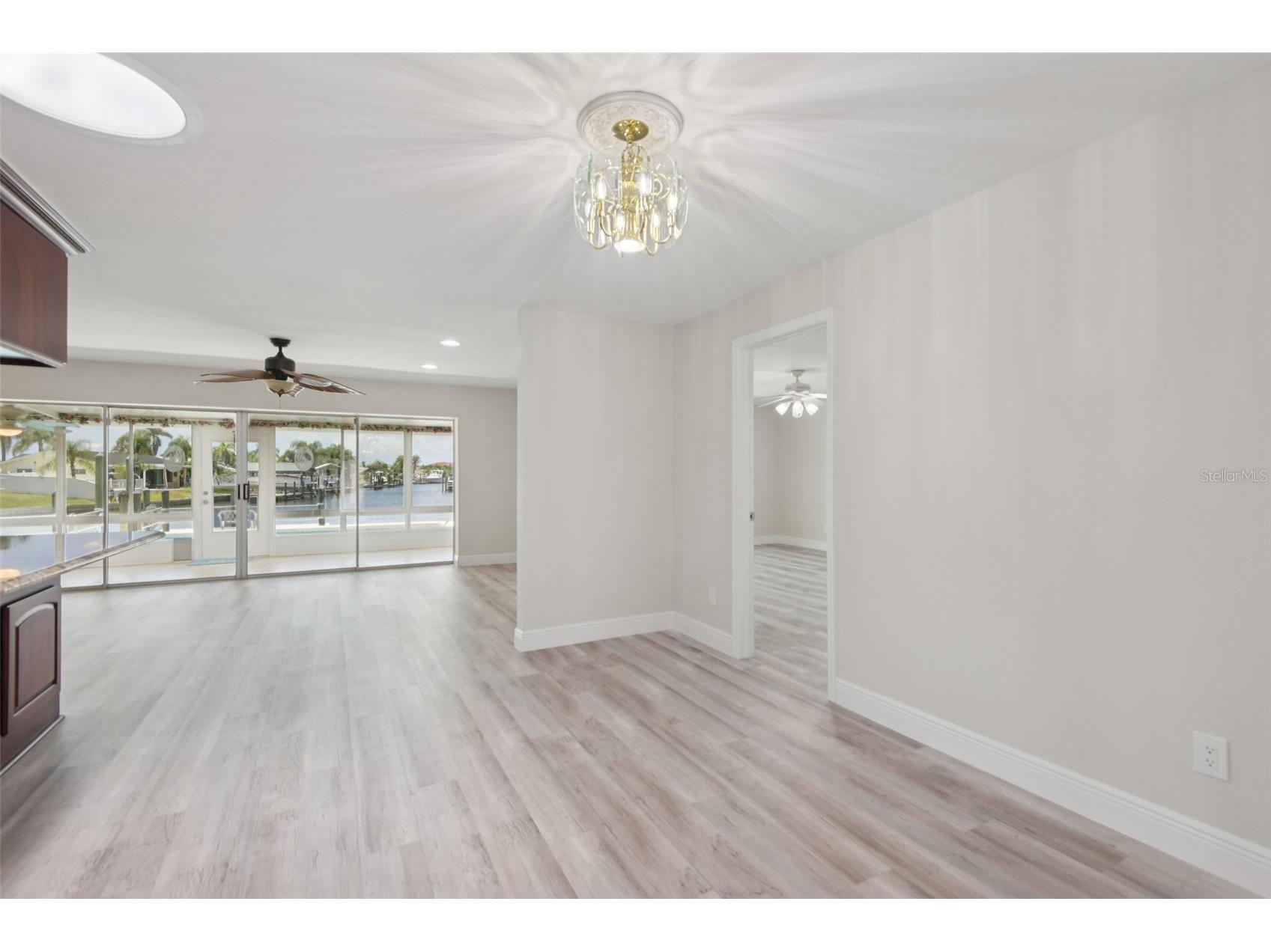 6516 Bimini Court Apollo Beach FL 33572 TB8414429 image2