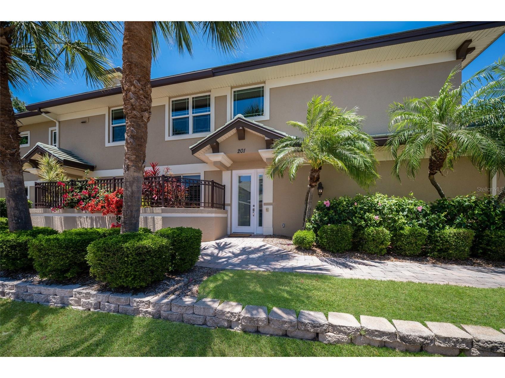 6516 Moorings Point Circle #201 Lakewood Ranch FL 34202 - 168 ACRE LAKE UIHLEIN A4692493 image2