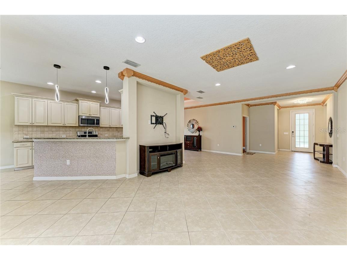 6516 Palm Leaf Court Sarasota FL 34243 A4655967 image10