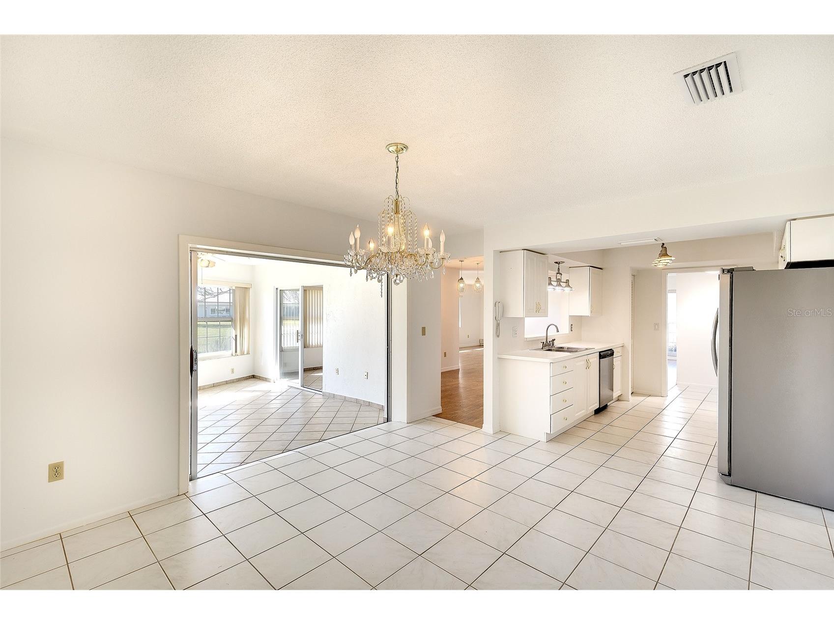 6517 10th Avenue W Bradenton FL 34209 A4681376 image11