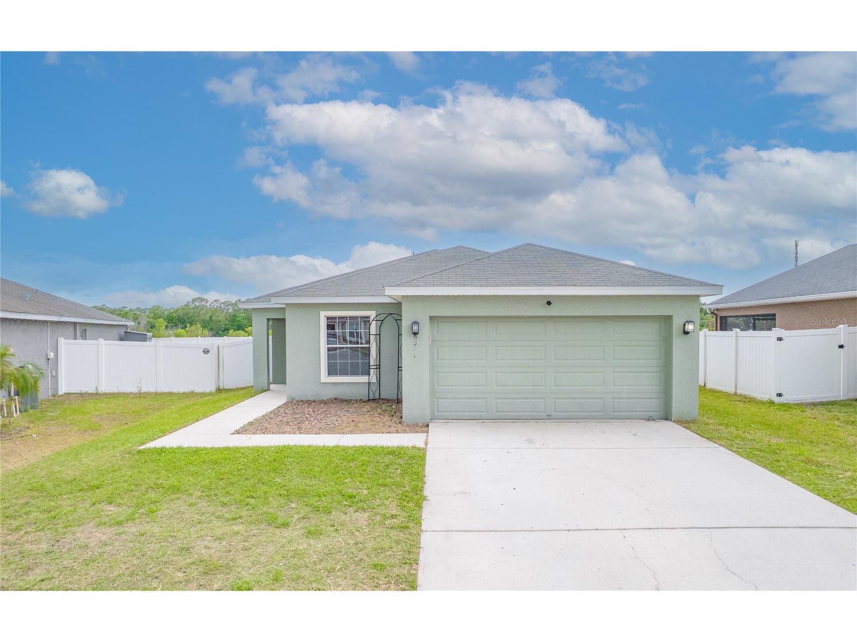 6517 Bayston Hill Place Zephyrhills FL 33541 W7884560 image1