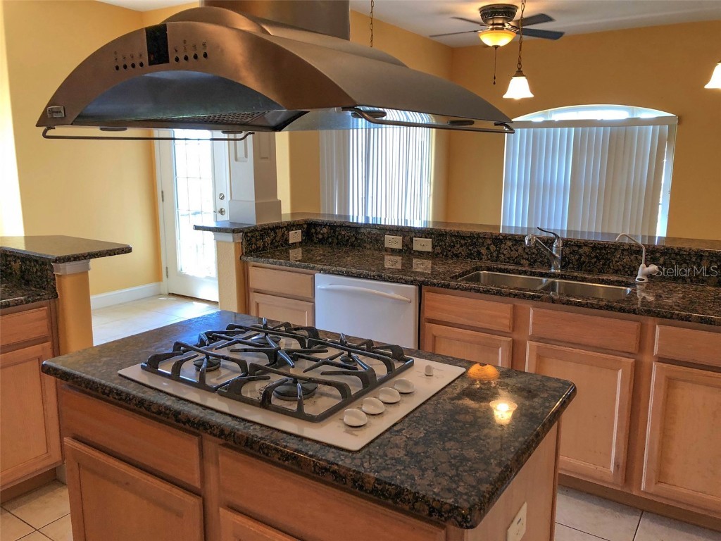 6517 Channelside Drive New Port Richey FL 34652 TB8430866 image5