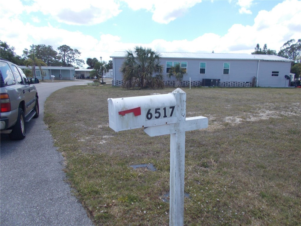 6517 Kipa Court North Port FL 34287 C7508721 image4