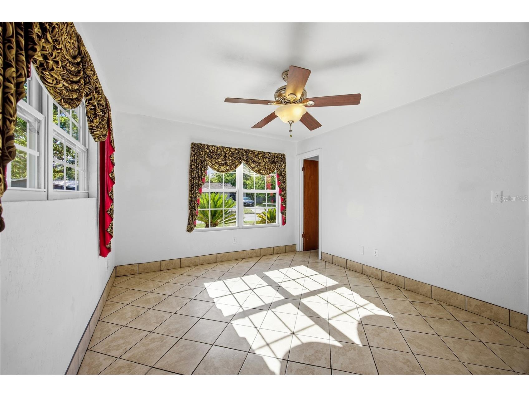 6517 NW 27th Street Gainesville FL 32653 GC540384 image20