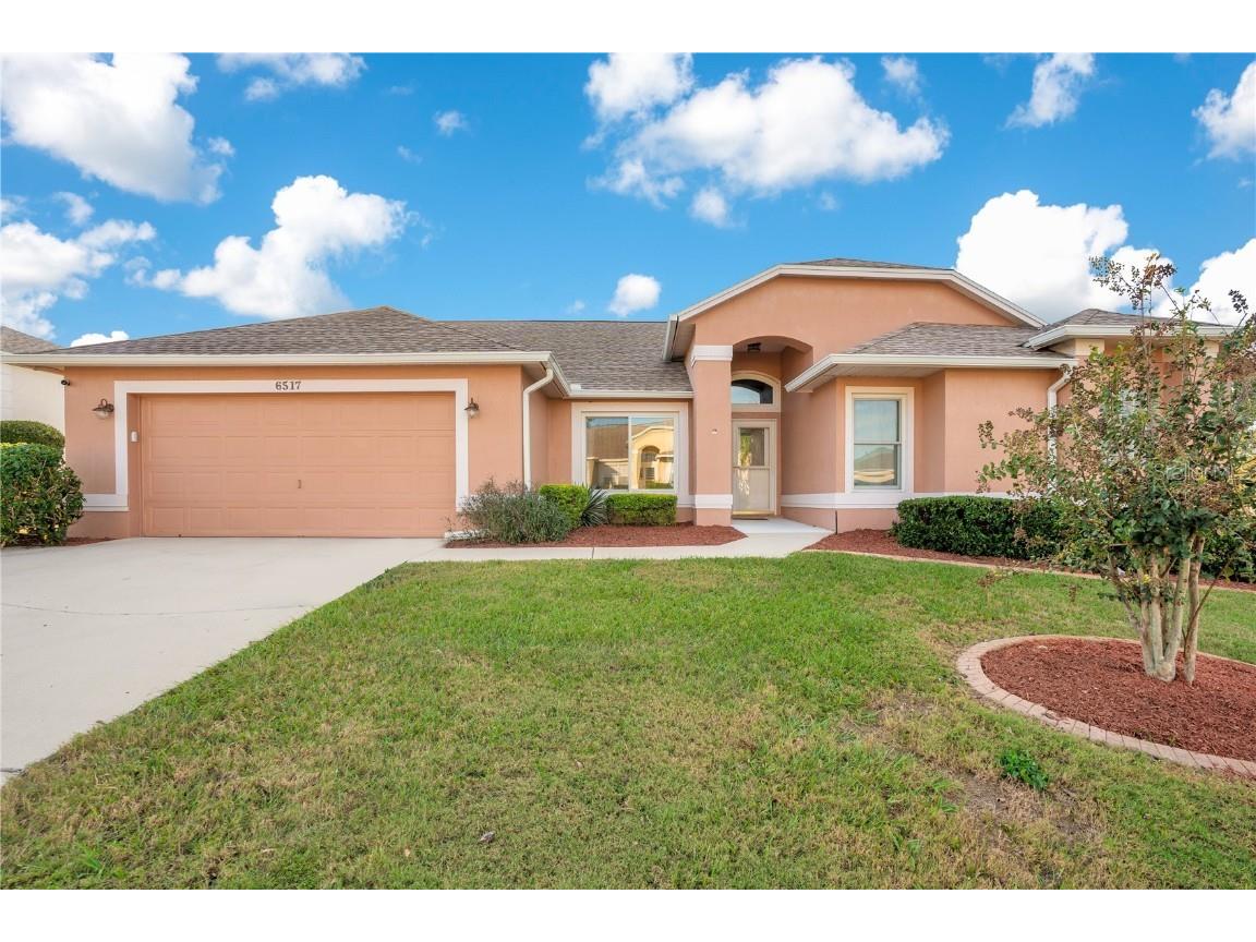 6517 Oakpoint Drive Lakeland FL 33813 L4948465 image1