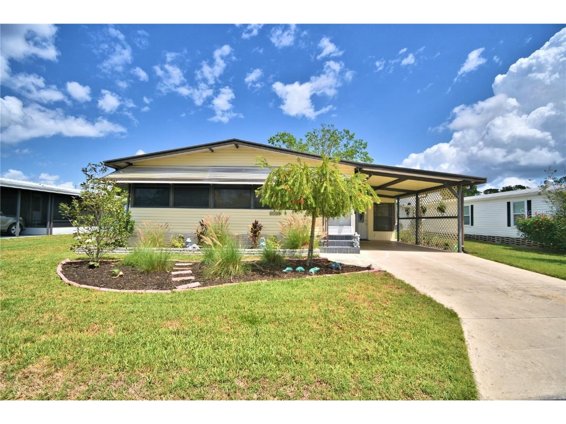 6517 Raintree Lane NE Winter Haven FL 33881 P4925513 image1