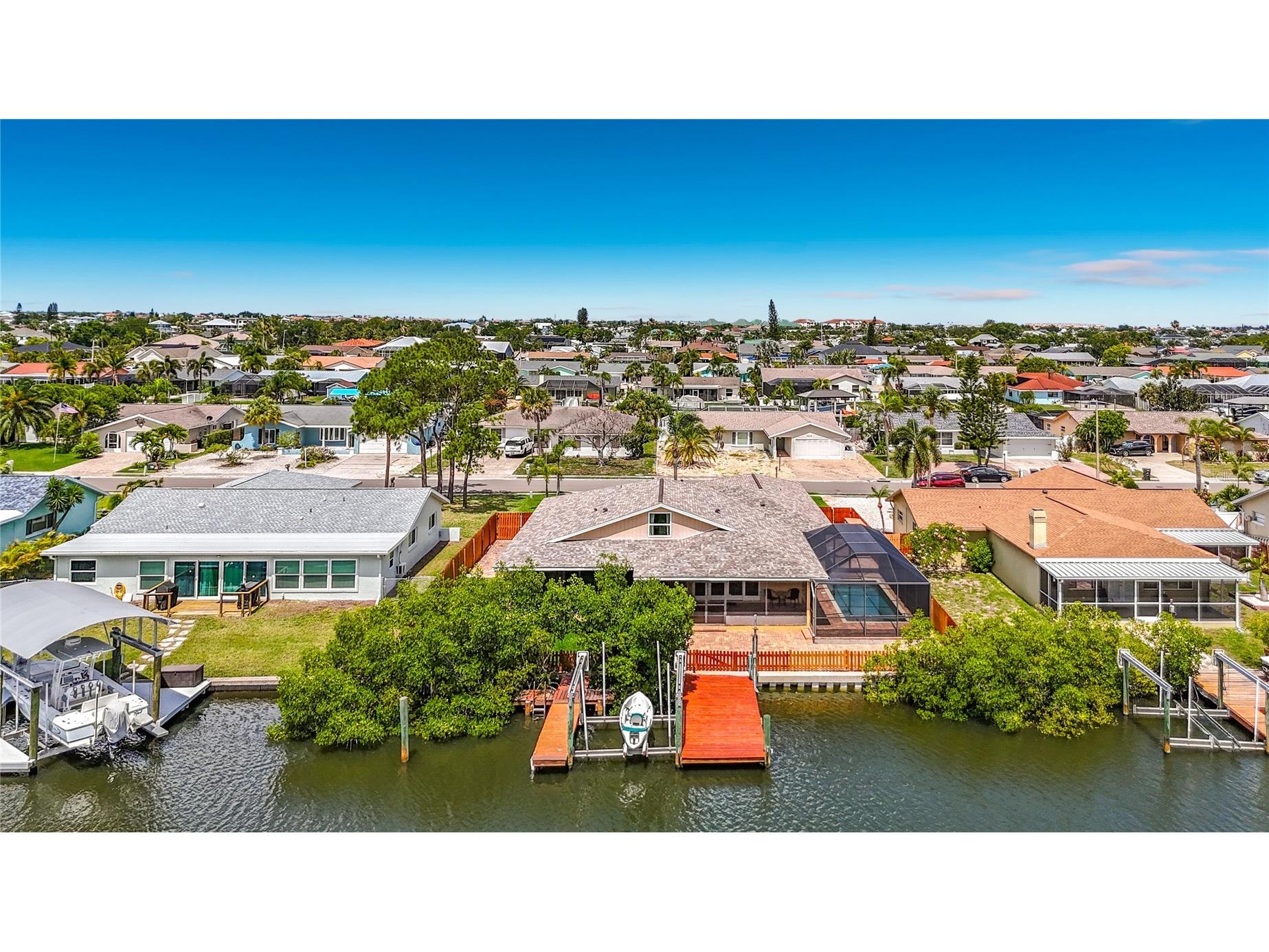 6517 Solitaire Palm Way Apollo Beach FL 33572 - TAMPA BAY L4962373 image53