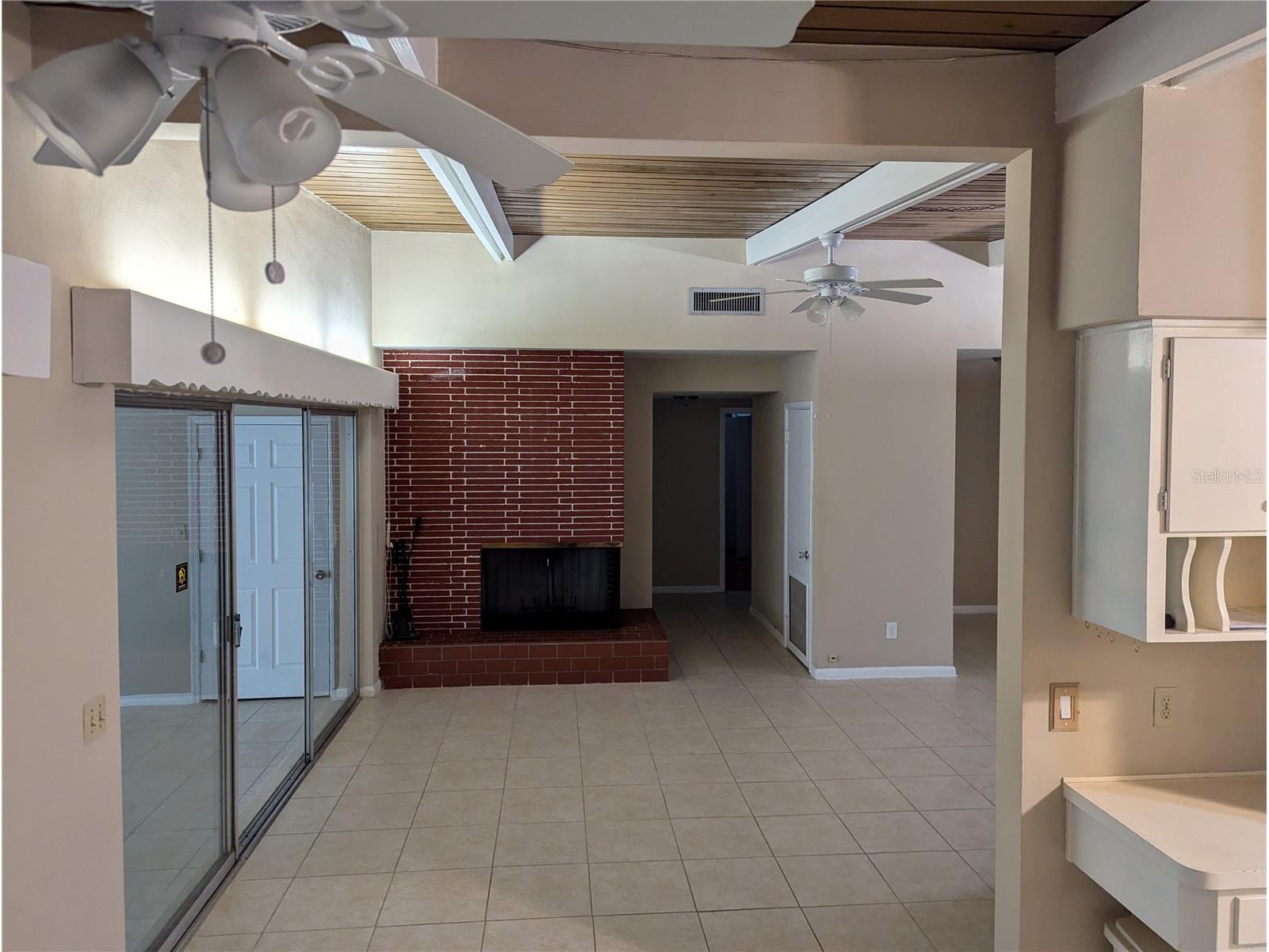 6517 Walton Way Tampa FL 33610 - BELLOW'S LAKE TB8480787 image15