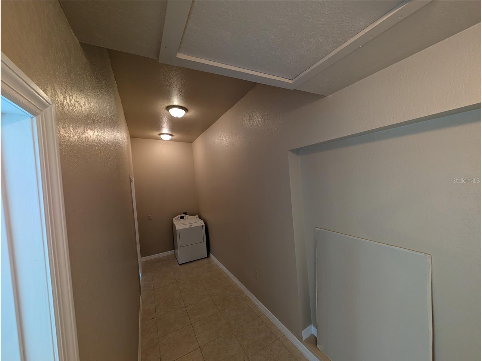 6517 Walton Way Tampa FL 33610 - BELLOW'S LAKE TB8480787 image24