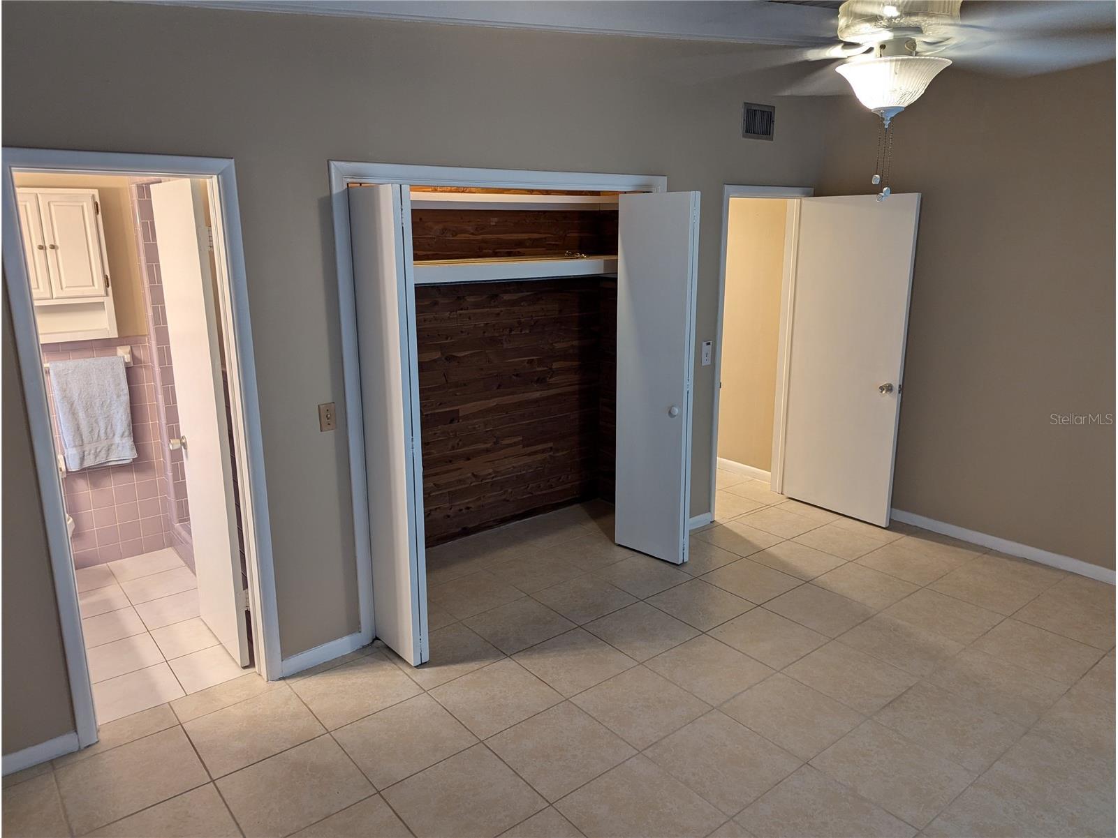 6517 Walton Way Tampa FL 33610 - BELLOW'S LAKE TB8480787 image29