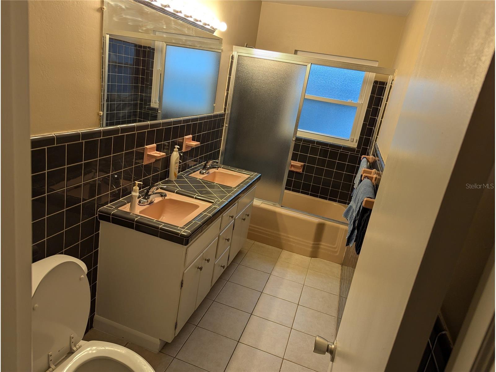 6517 Walton Way Tampa FL 33610 - BELLOW'S LAKE TB8480787 image42