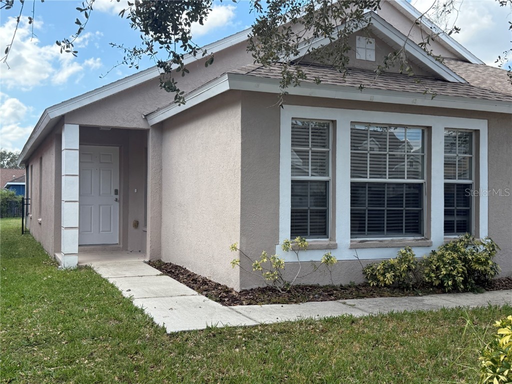 6518 Bridgecrest Drive Lithia FL 33547 TB8457036 image2