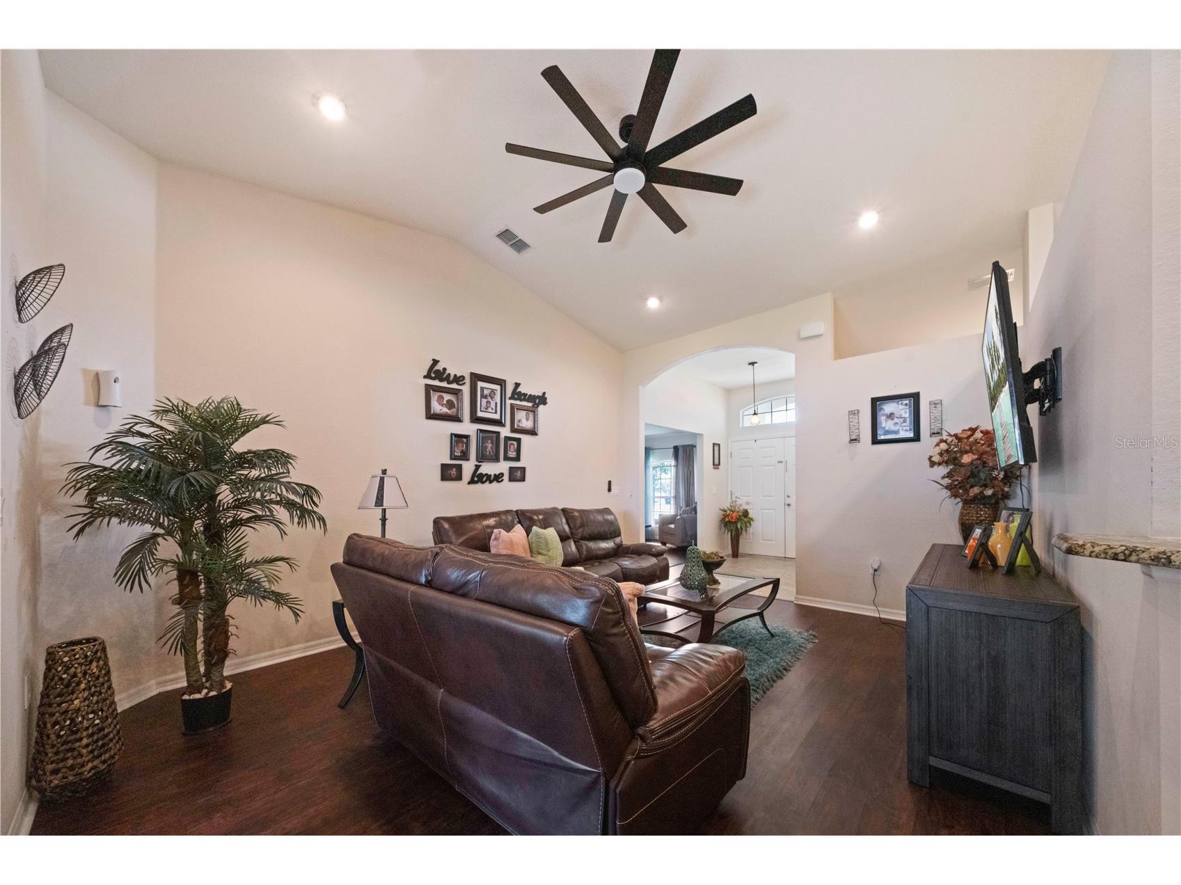 6518 Crescent Loop Winter Haven FL 33884 O6384613 image9