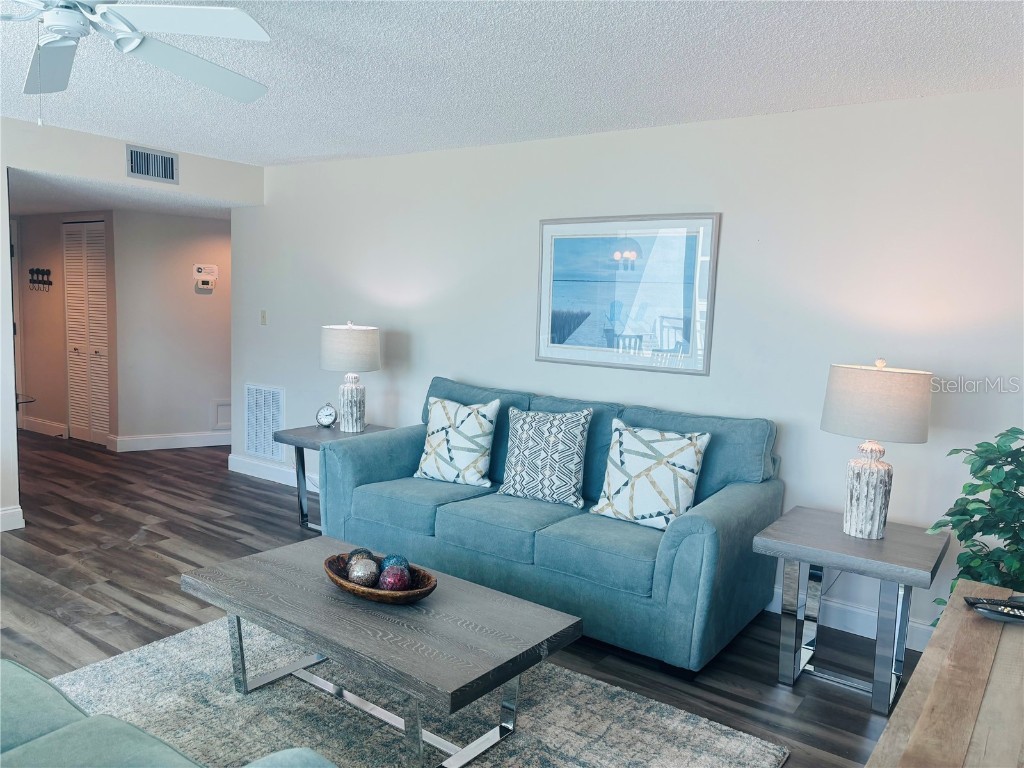 6518 Midnight Pass Road #209 Sarasota FL 34242 A4673460 image11