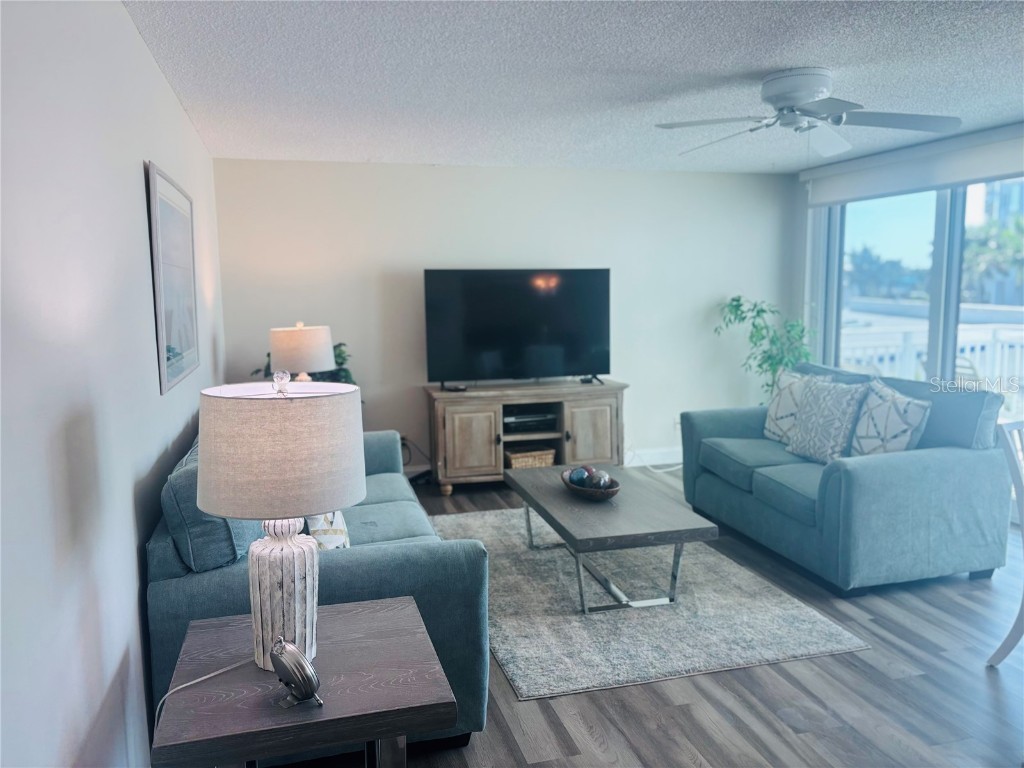 6518 Midnight Pass Road #209 Sarasota FL 34242 A4673460 image12