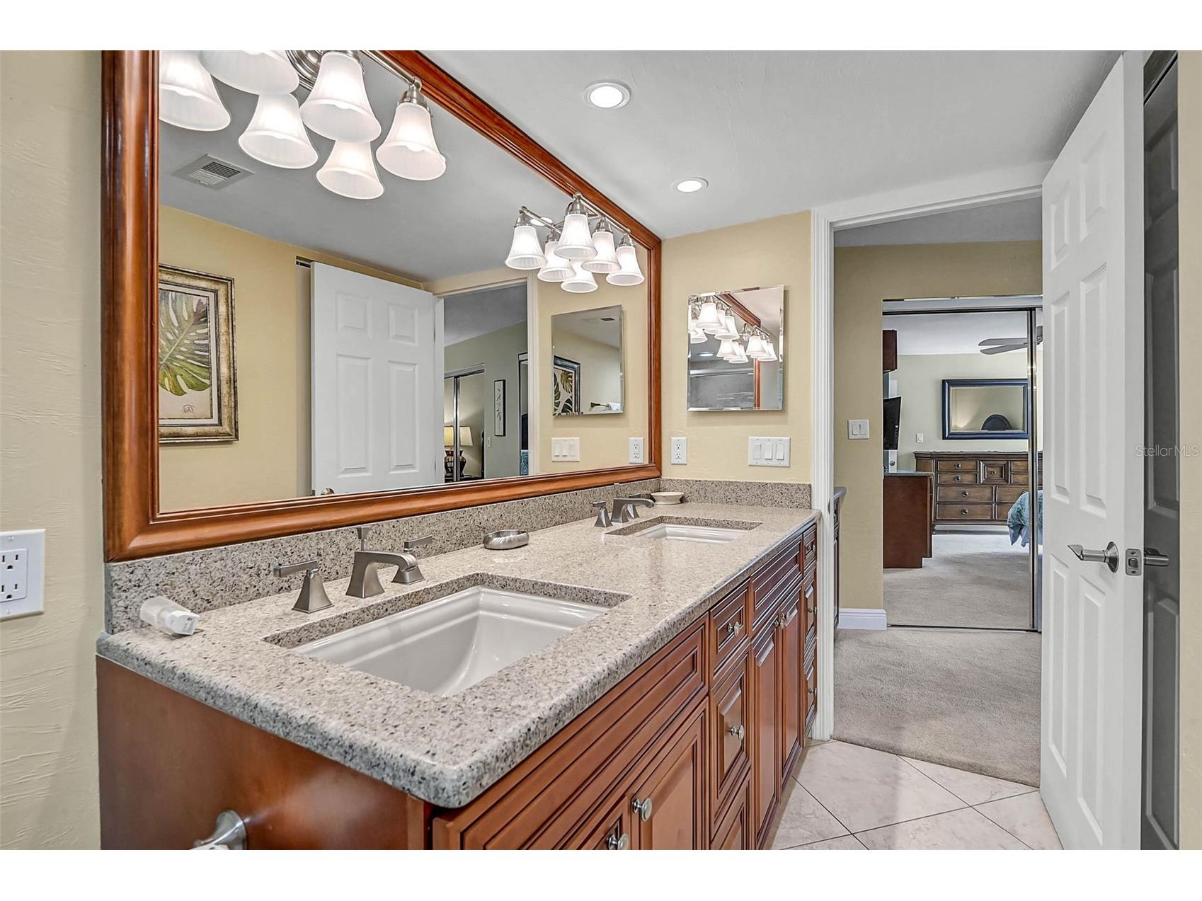 6518 Midnight Pass Road #407 Sarasota FL 34242 - GULF OF MEXICO A4676219 image22