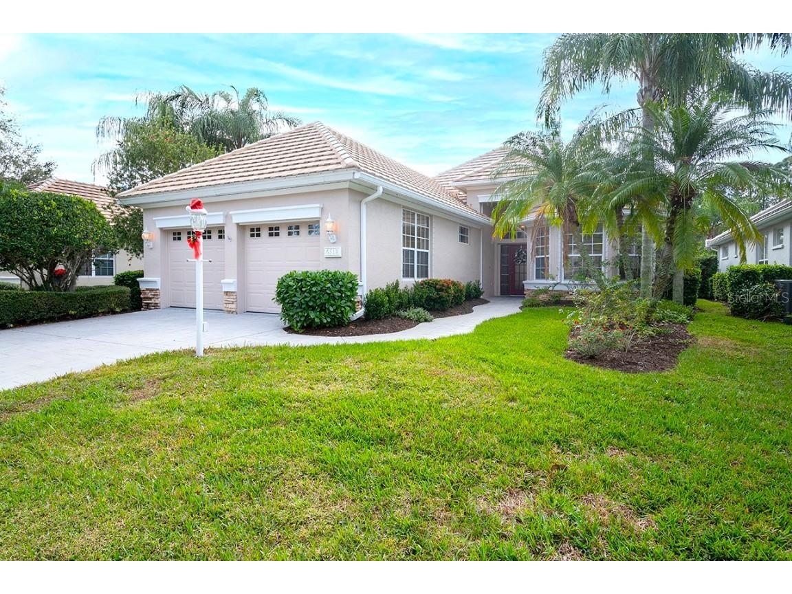 6518 Oakland Hills Drive Lakewood Ranch FL 34202 A4596909 image1