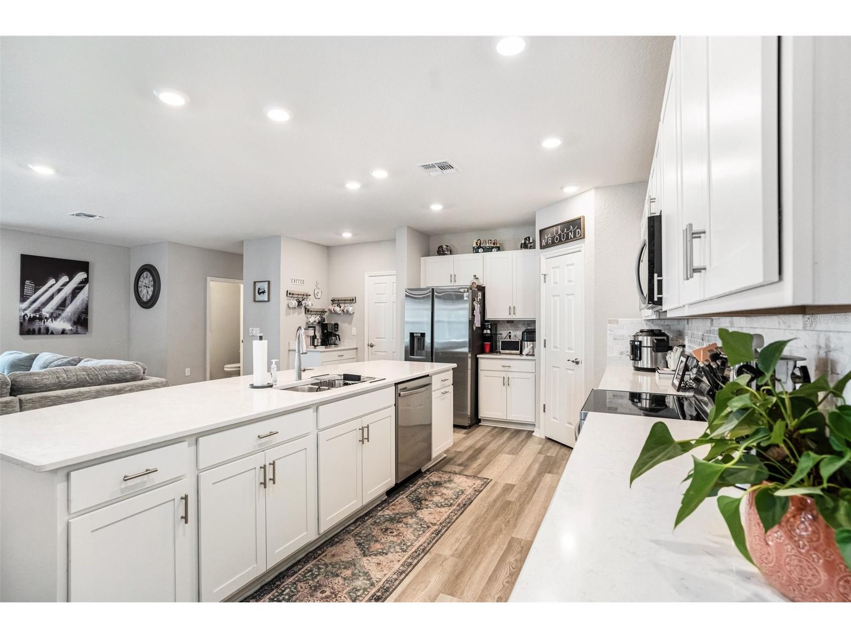 6518 Pebblebrooke Drive Zephyrhills FL 33541 TB8487833 image7