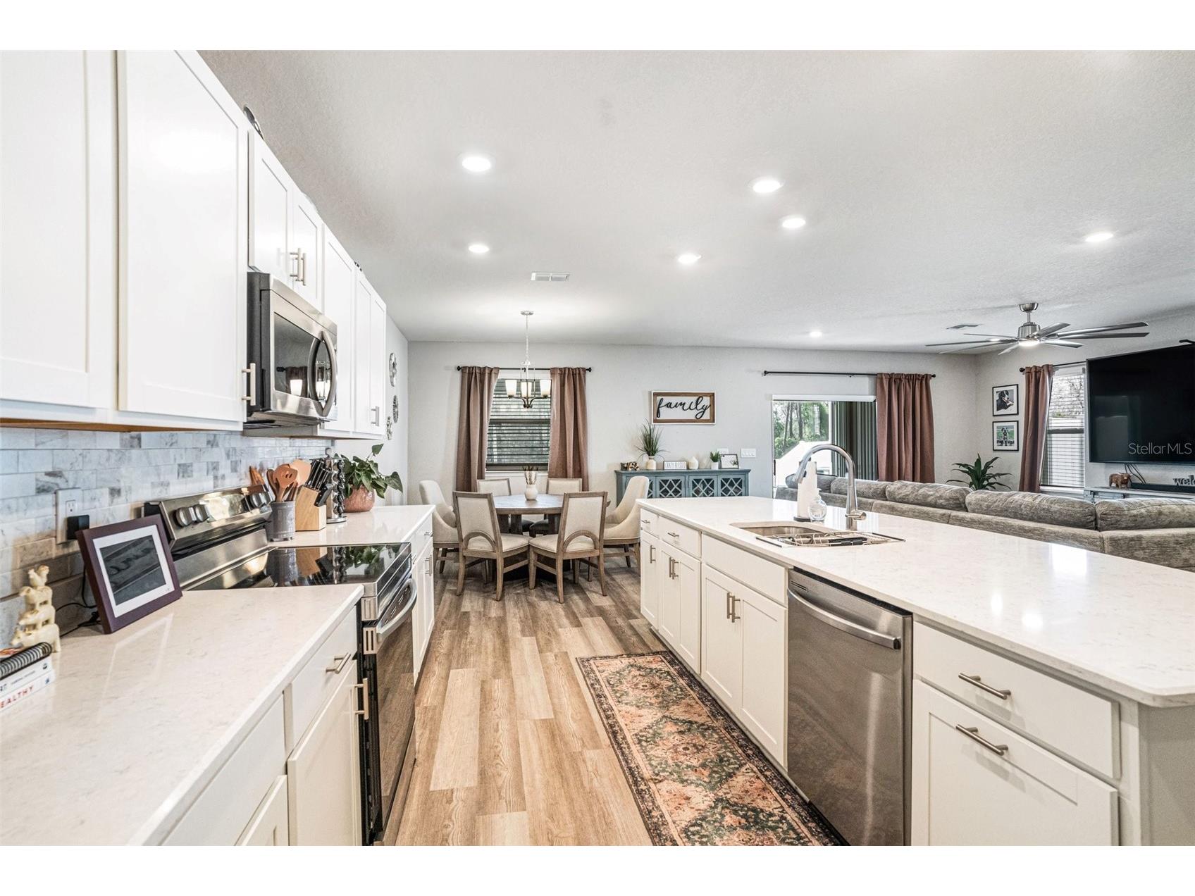 6518 Pebblebrooke Drive Zephyrhills FL 33541 TB8487833 image8