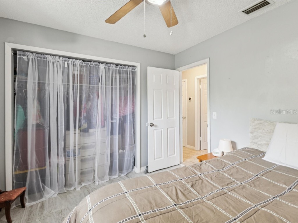 6518 S West Shore Circle Tampa FL 33616 TB8448651 image19