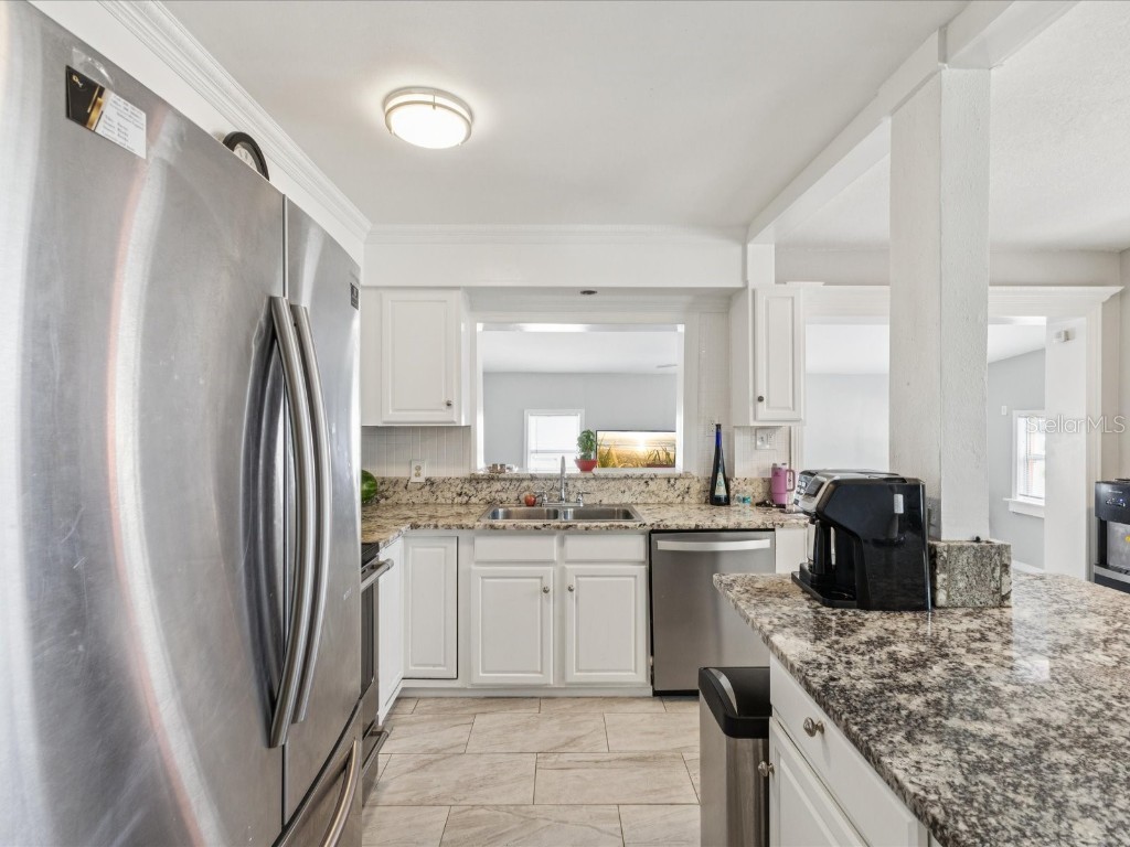 6518 S West Shore Circle Tampa FL 33616 TB8448651 image22