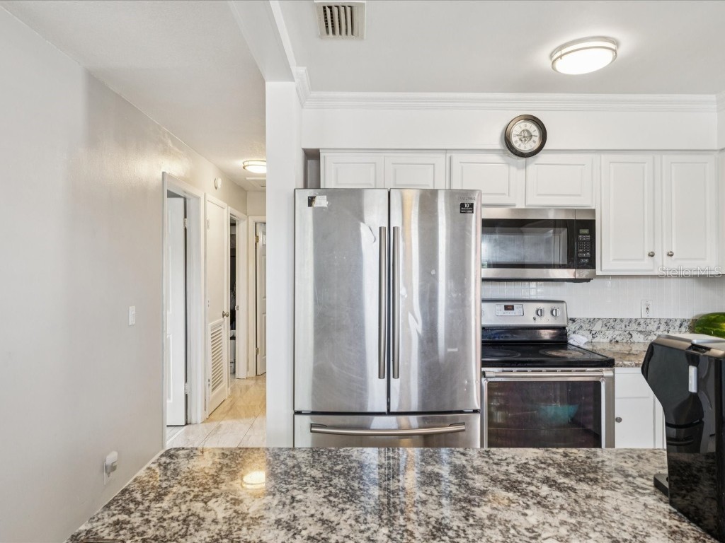 6518 S West Shore Circle Tampa FL 33616 TB8448651 image23