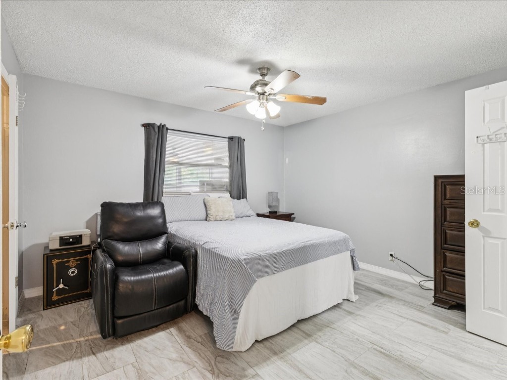 6518 S West Shore Circle Tampa FL 33616 TB8448651 image26