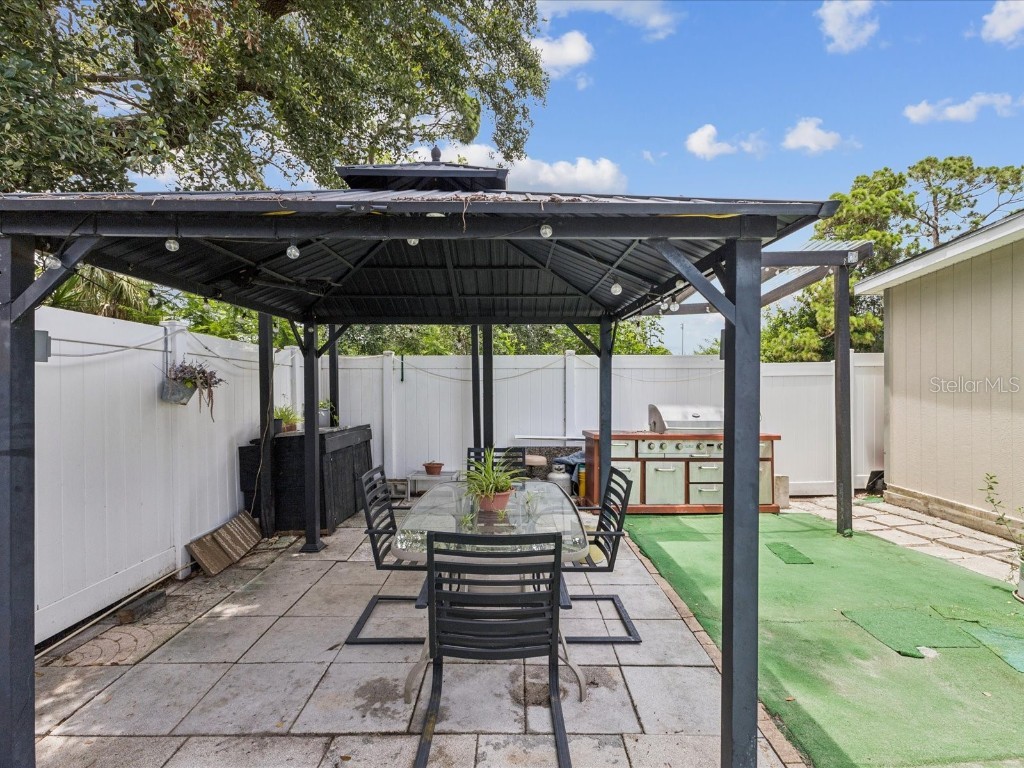 6518 S West Shore Circle Tampa FL 33616 TB8448651 image35