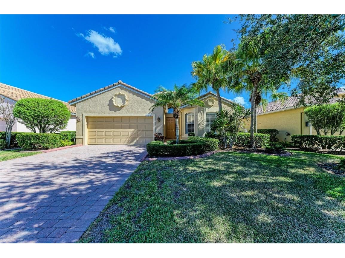 6519 43rd Court E Sarasota FL 34243 A4588335 image1