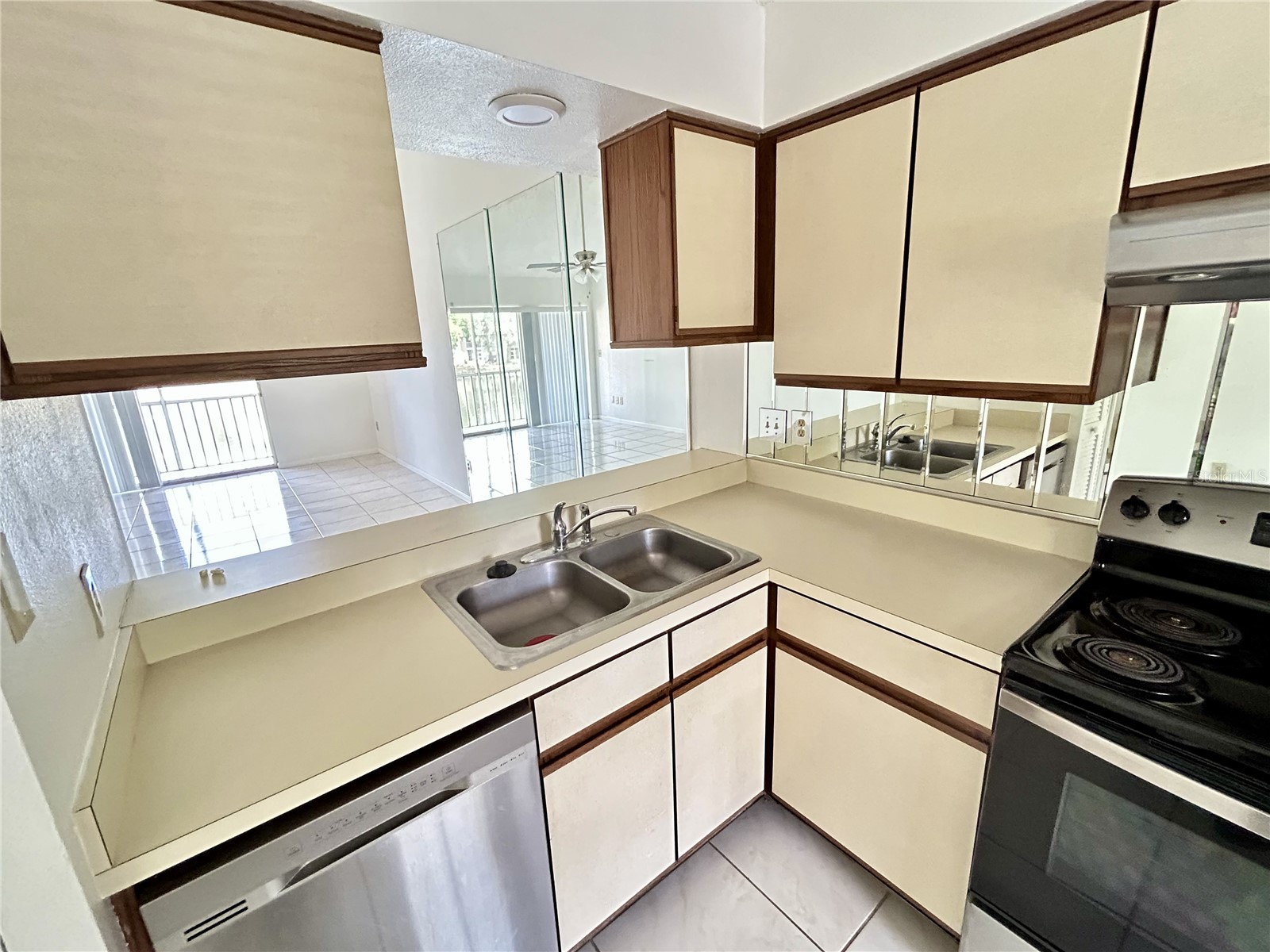 6519 Spring Flower Drive #24 New Port Richey FL 34653 W7884496 image6