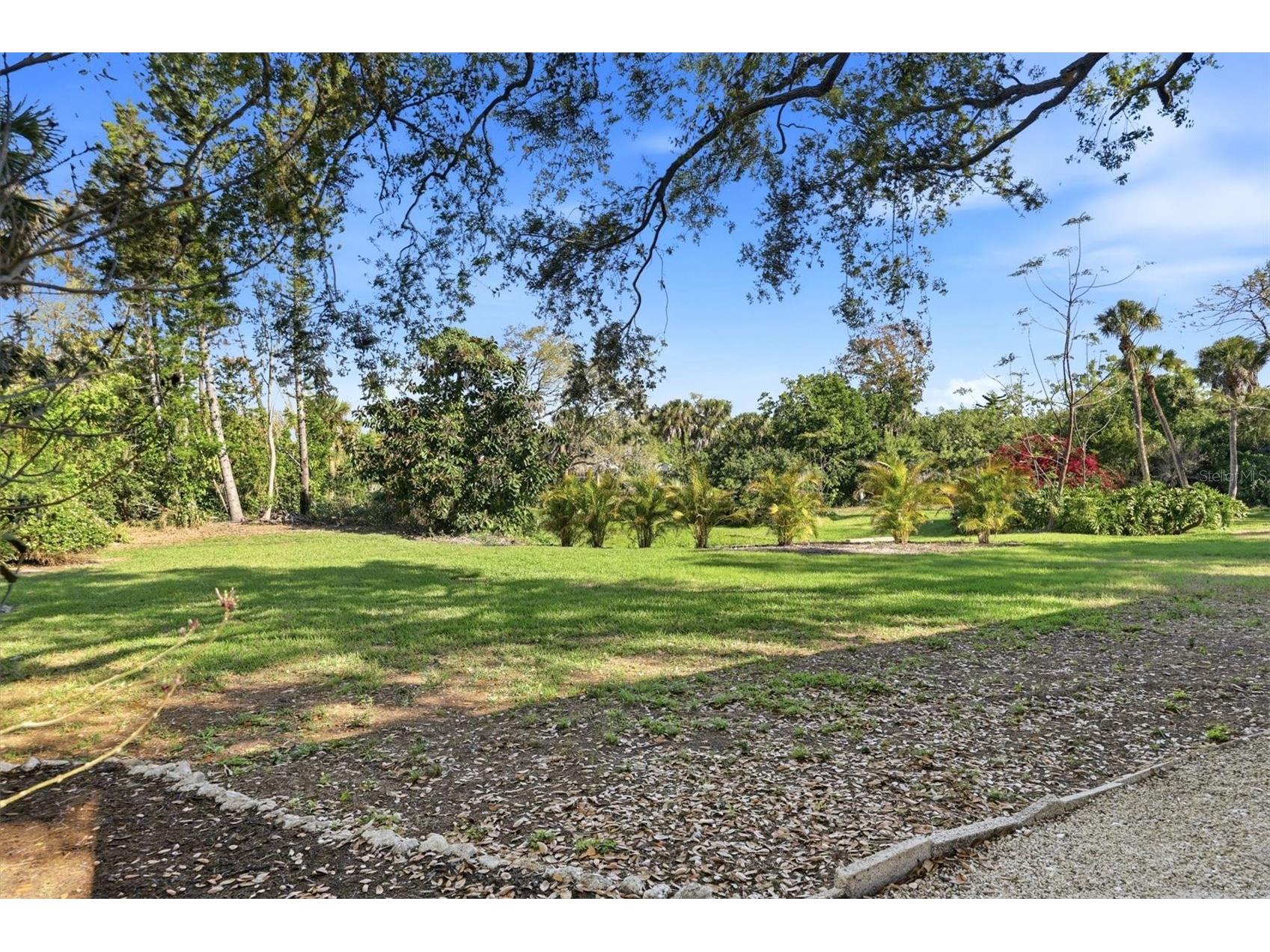 6519 Waterford Circle Sarasota FL 34238 A4687089 image11