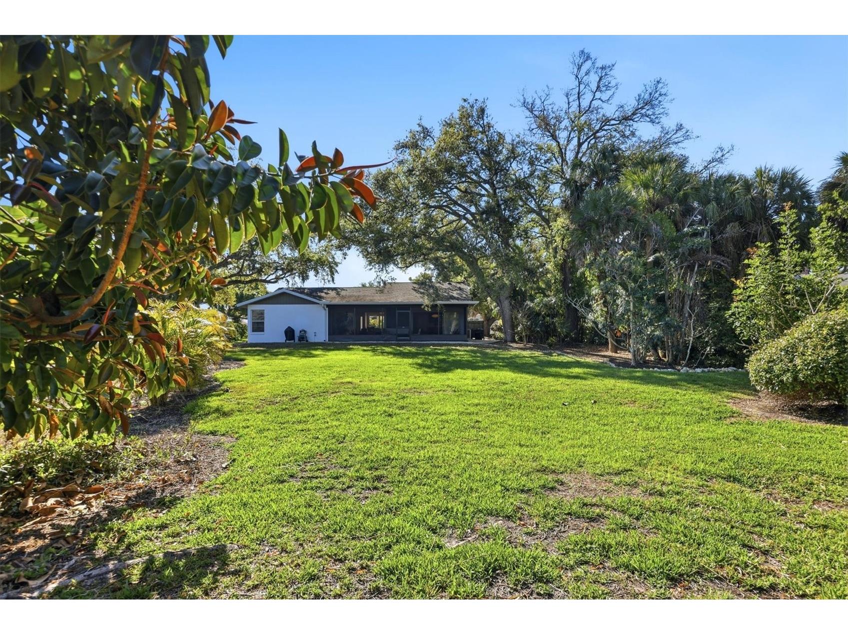 6519 Waterford Circle Sarasota FL 34238 A4687089 image40