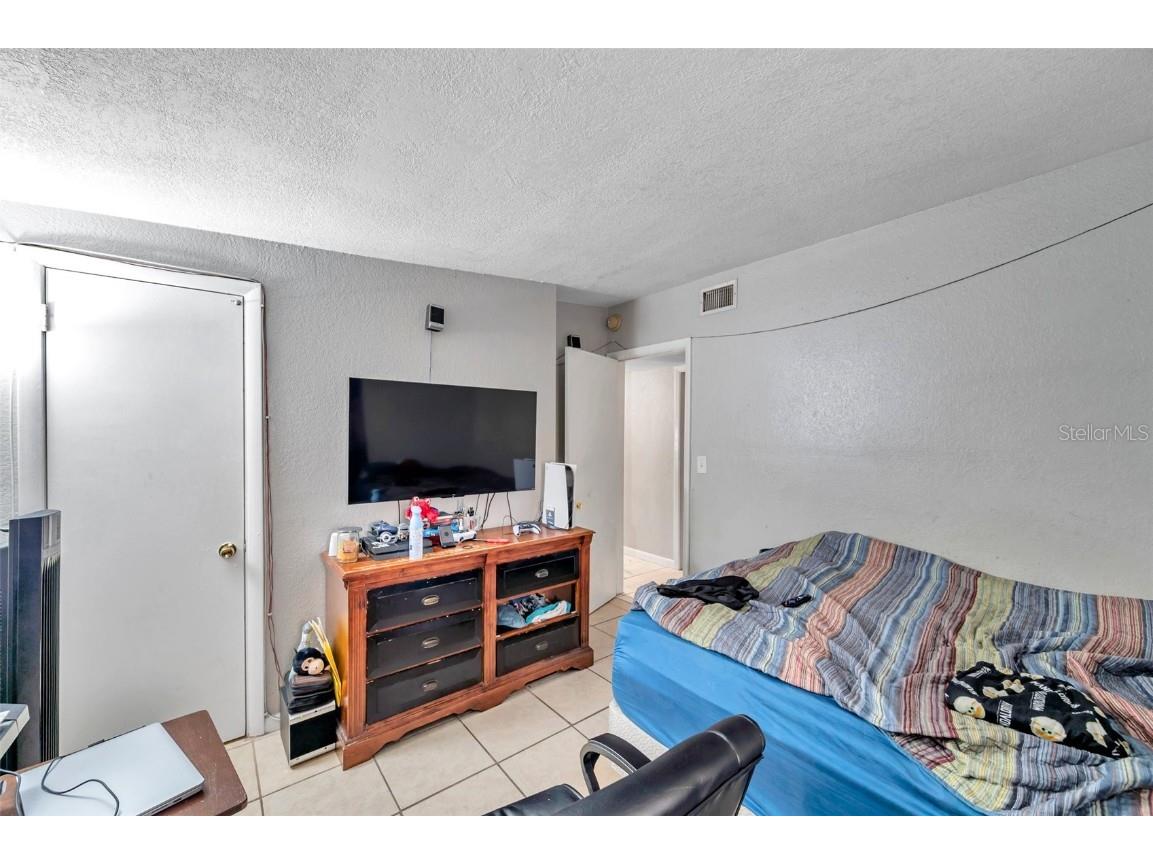 652 13th Avenue S Saint Petersburg FL 33701 TB8446454 image15