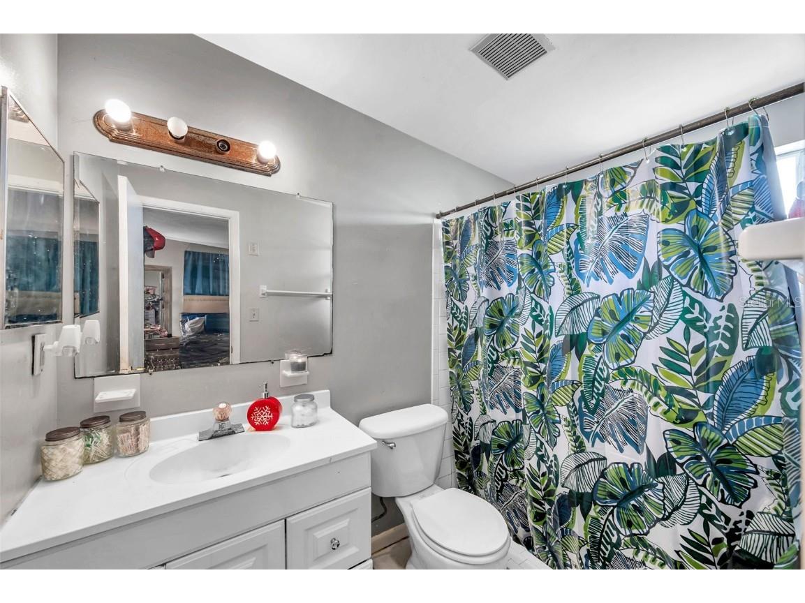 652 13th Avenue S Saint Petersburg FL 33701 TB8446454 image18