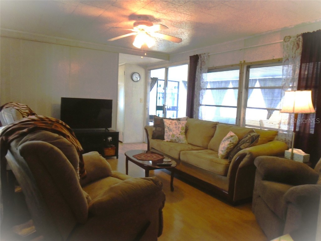 652 54th Lane S #153 Gulfport FL 33707 TB8374069 image8