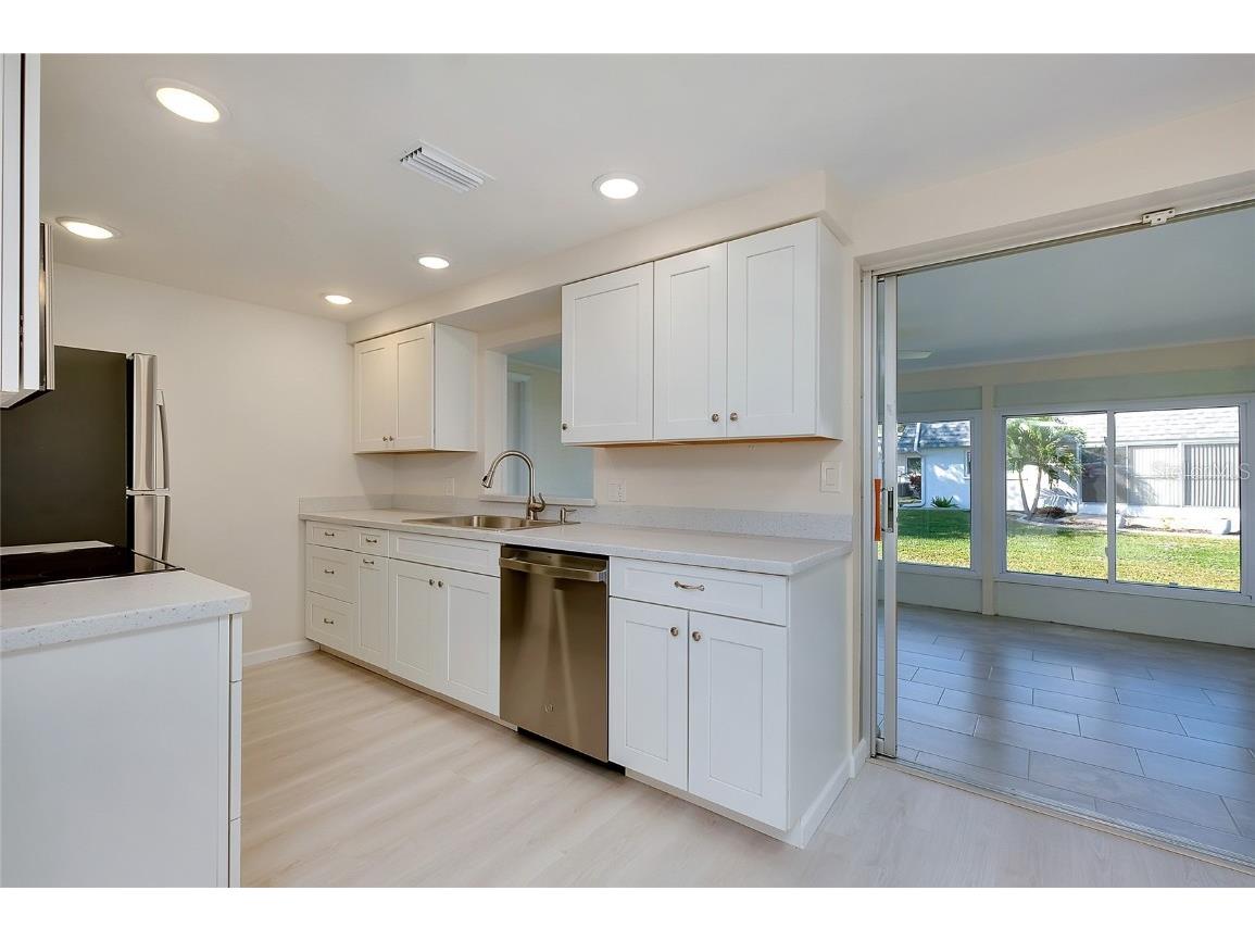 652 Circlewood Drive #T7 Venice FL 34293 N6141726 image28