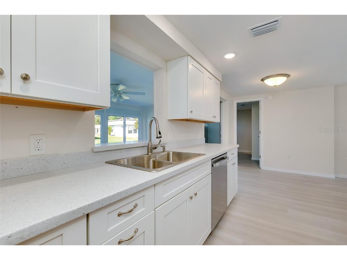 652 Circlewood Drive #T7 Venice FL 34293 N6141726 image33