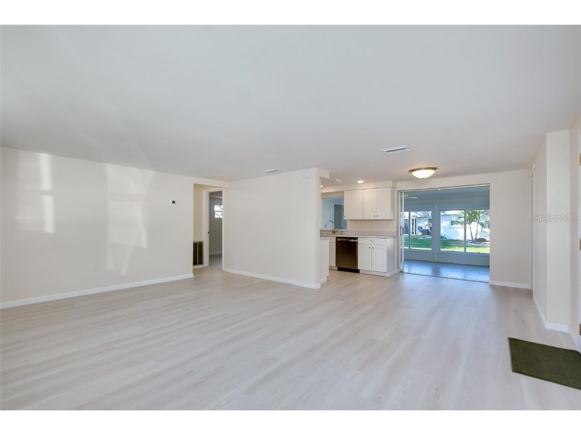 652 Circlewood Drive #T7 Venice FL 34293 N6141726 image6