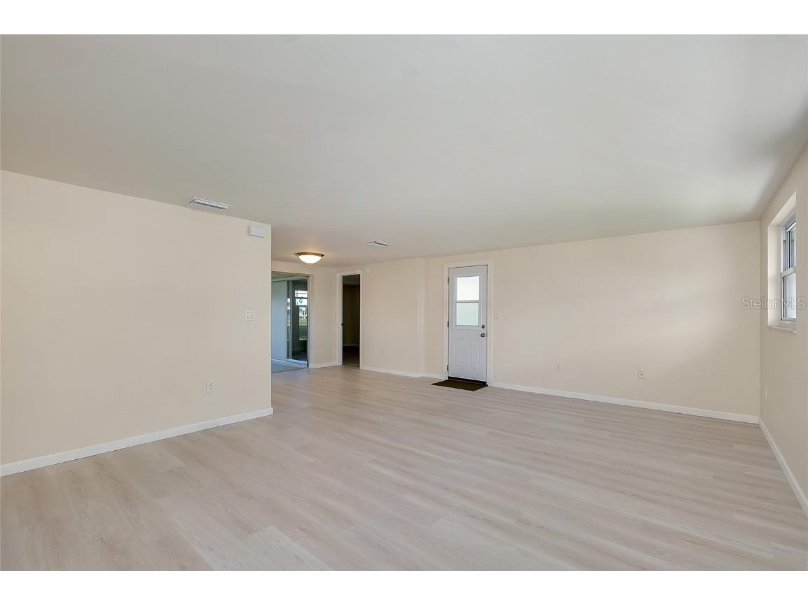 652 Circlewood Drive #T7 Venice FL 34293 N6141726 image7