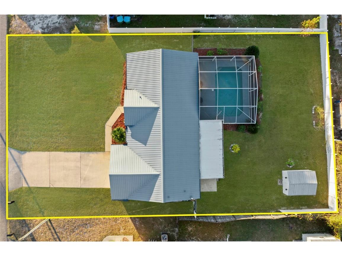 652 Gainsboro Street Deltona FL 32725 V4939580 image1