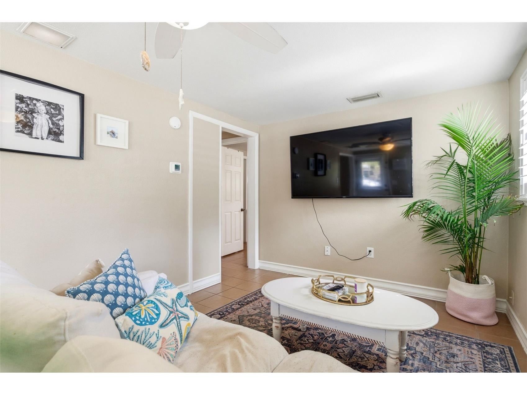 652 Lexington Street Dunedin FL 34698 TB8518115 image9
