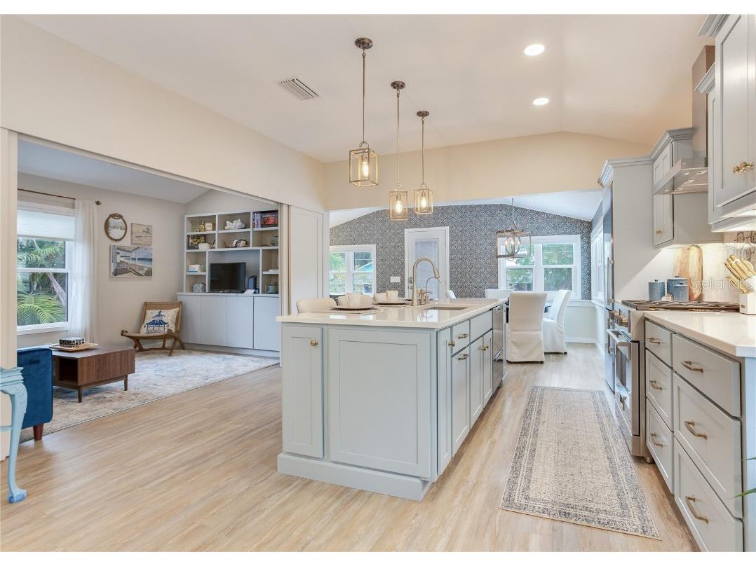 652 Ohio Place Sarasota FL 34236 TB8446288 image15