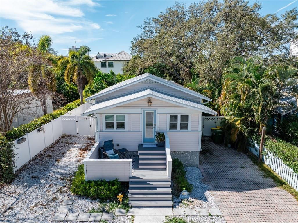 652 Ohio Place Sarasota FL 34236 TB8446288 image2